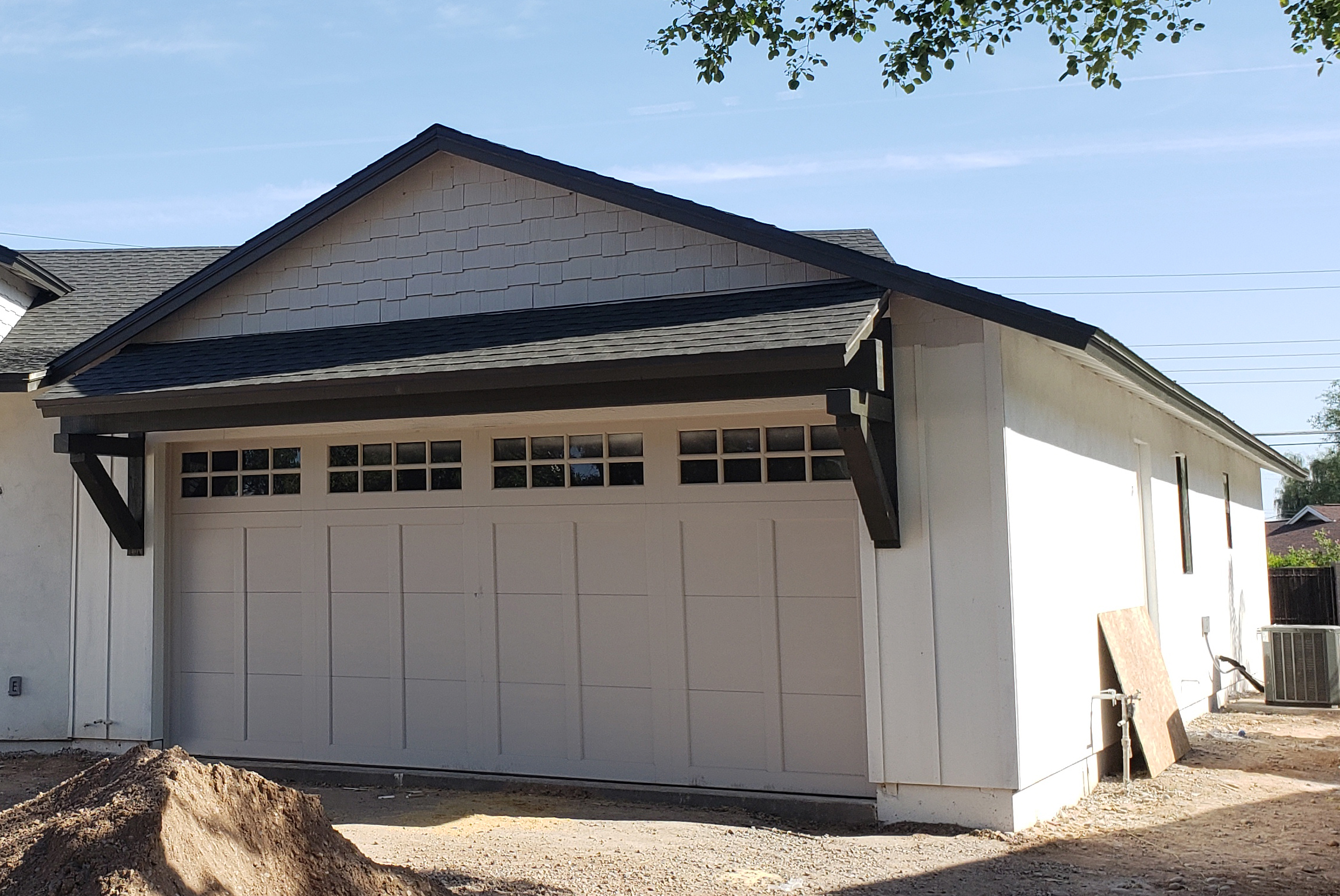 Clarendon Front Garage