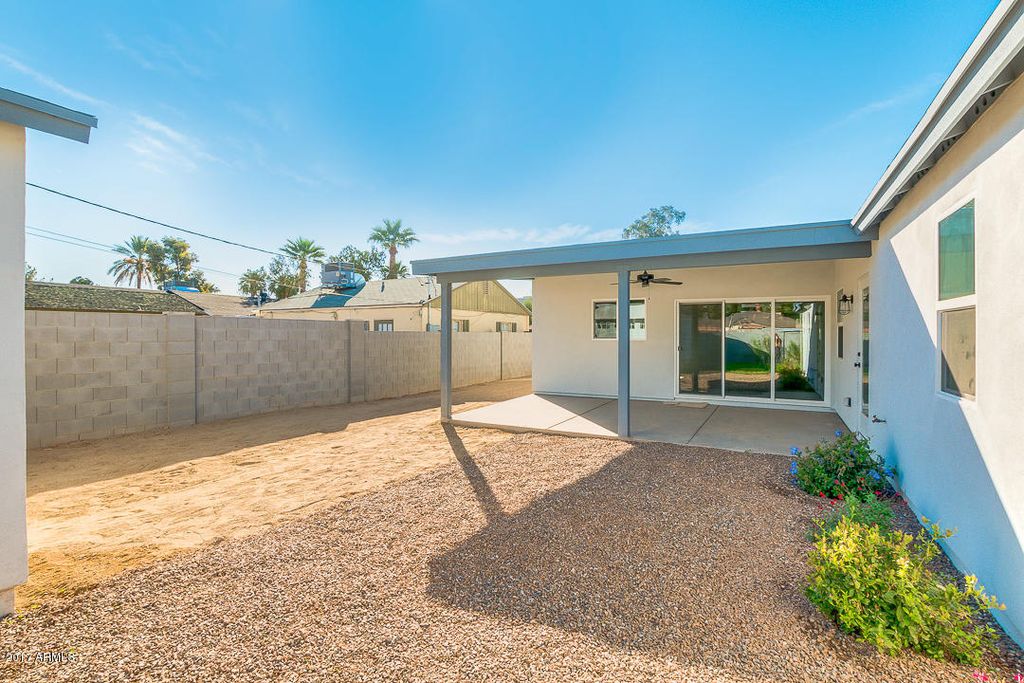 IS2zfqujqcrfzn0000000000