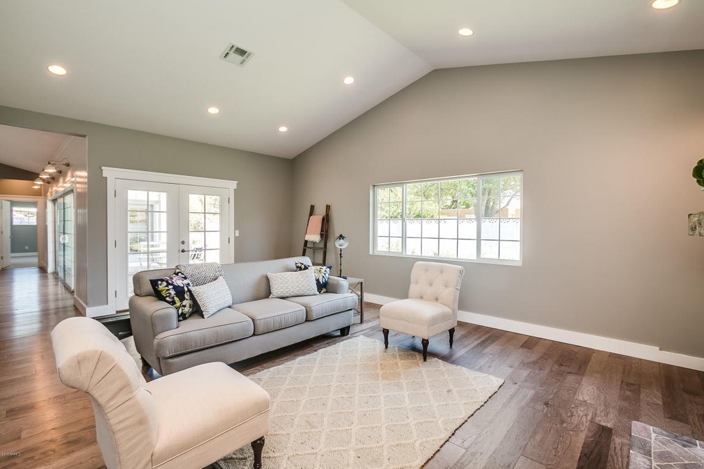 IS95uja1bjurwu1000000000