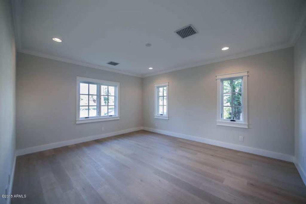 IShrcrg5gfqdz41000000000