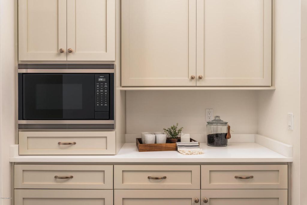 ISq9o65yhjag8f1000000000