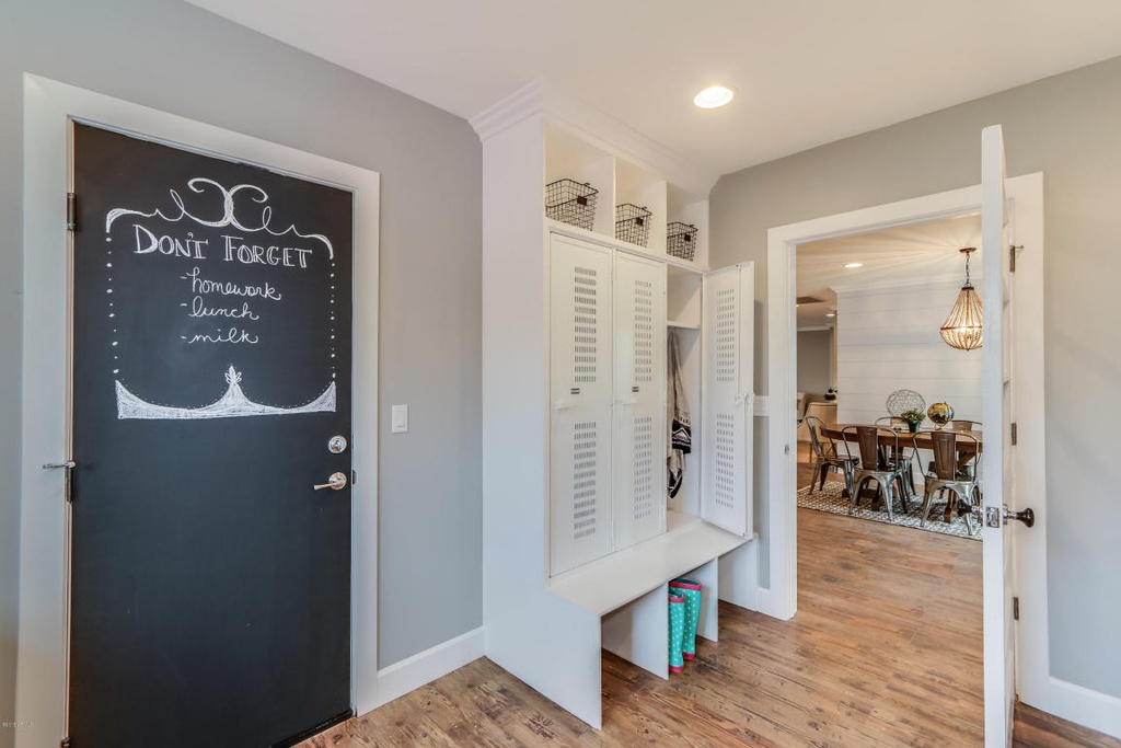 Mud Room2