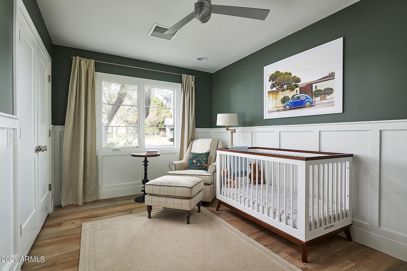 0d165e3cc5c88d59dd3b577fc45125fd-uncropped_scaled_within_1344_1008